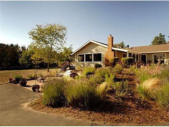 Saint Francis Properties | 122 Calistoga Rd #133, Santa Rosa, CA 95409, USA | Phone: (707) 494-1055