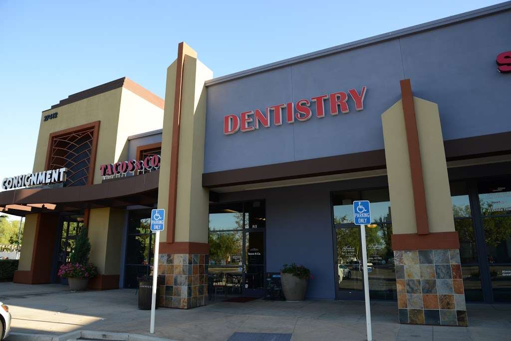 Ladera Dentistry | 27412 Antonio Pkwy #R4, Ladera Ranch, CA 92694, USA | Phone: (949) 347-7083