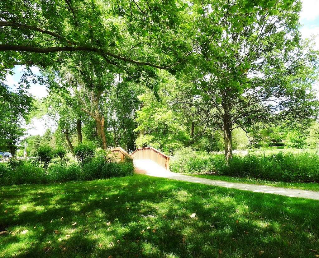 Timberlake Park | Willowbrook, IL 60527