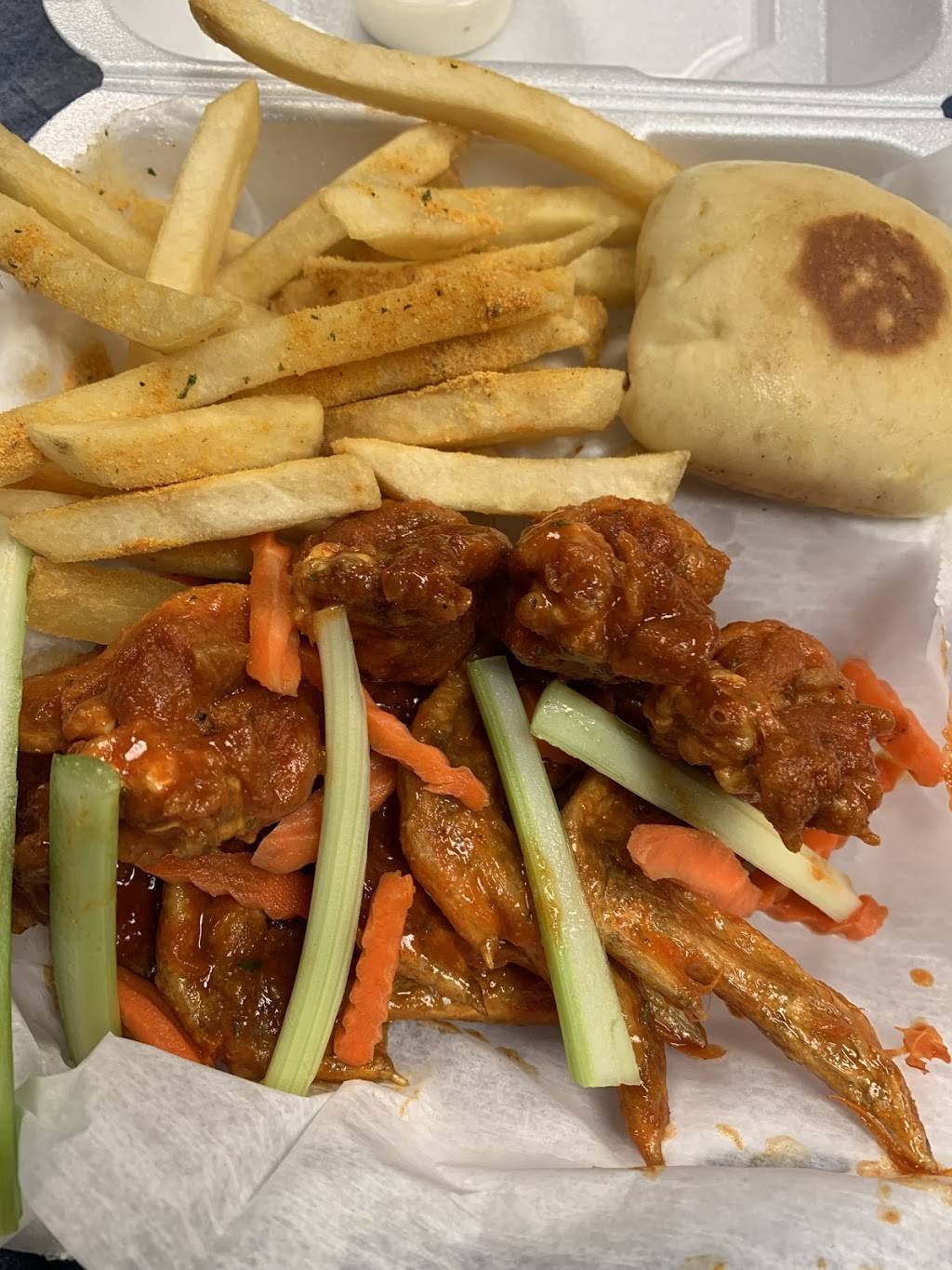 Stax Wings | 4612 Winchester Rd, Memphis, TN 38118, USA | Phone: (901) 440-8255