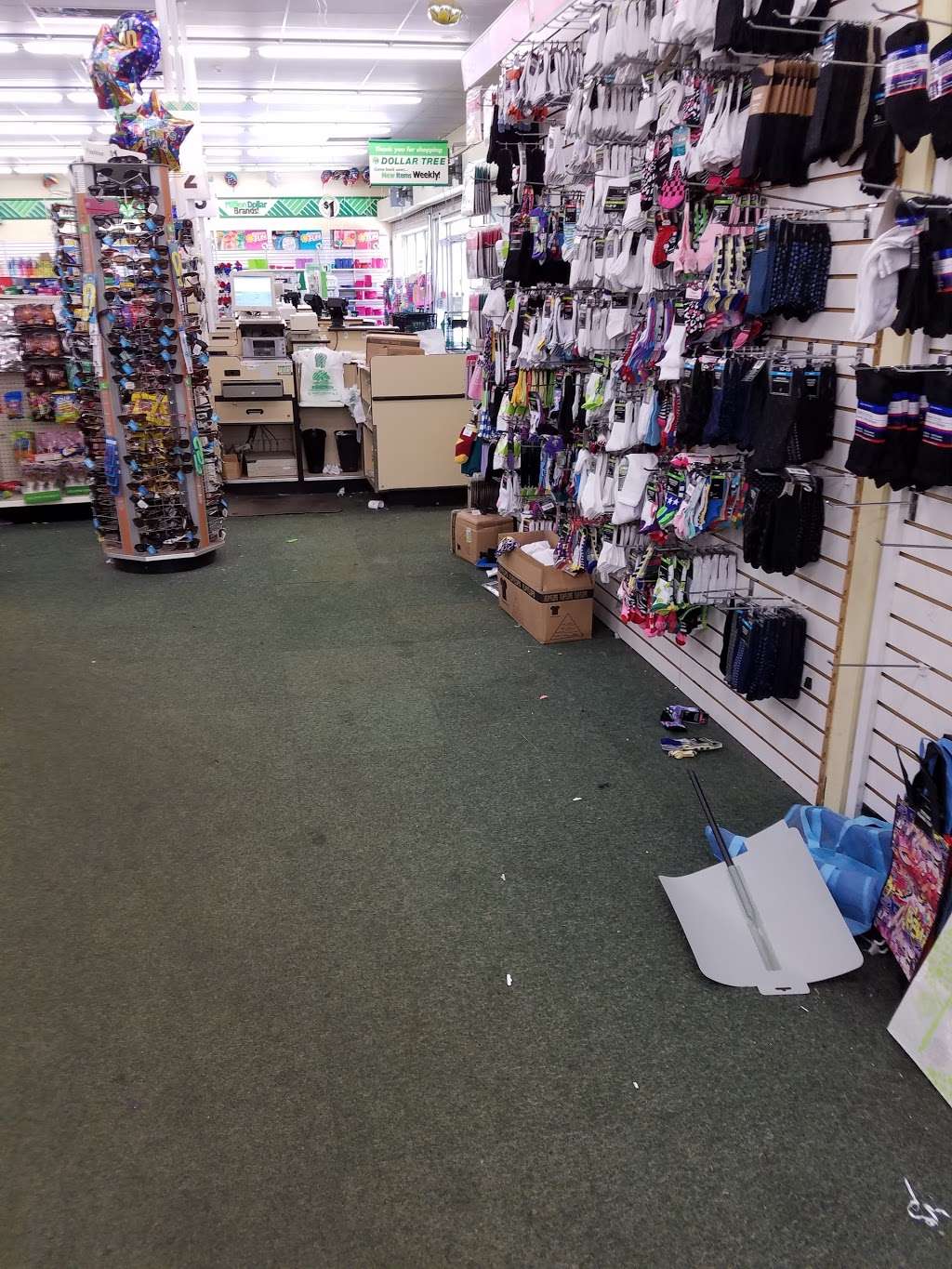 Dollar Tree | 3055 W 159th St, Markham, IL 60428, USA | Phone: (708) 331-0387