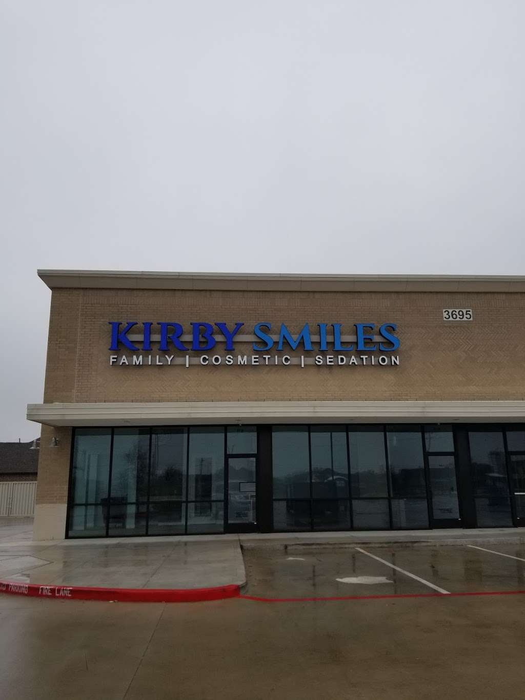 Kirby Smiles | 3695 Kirby Dr #129, Pearland, TX 77584, USA | Phone: (281) 607-0977
