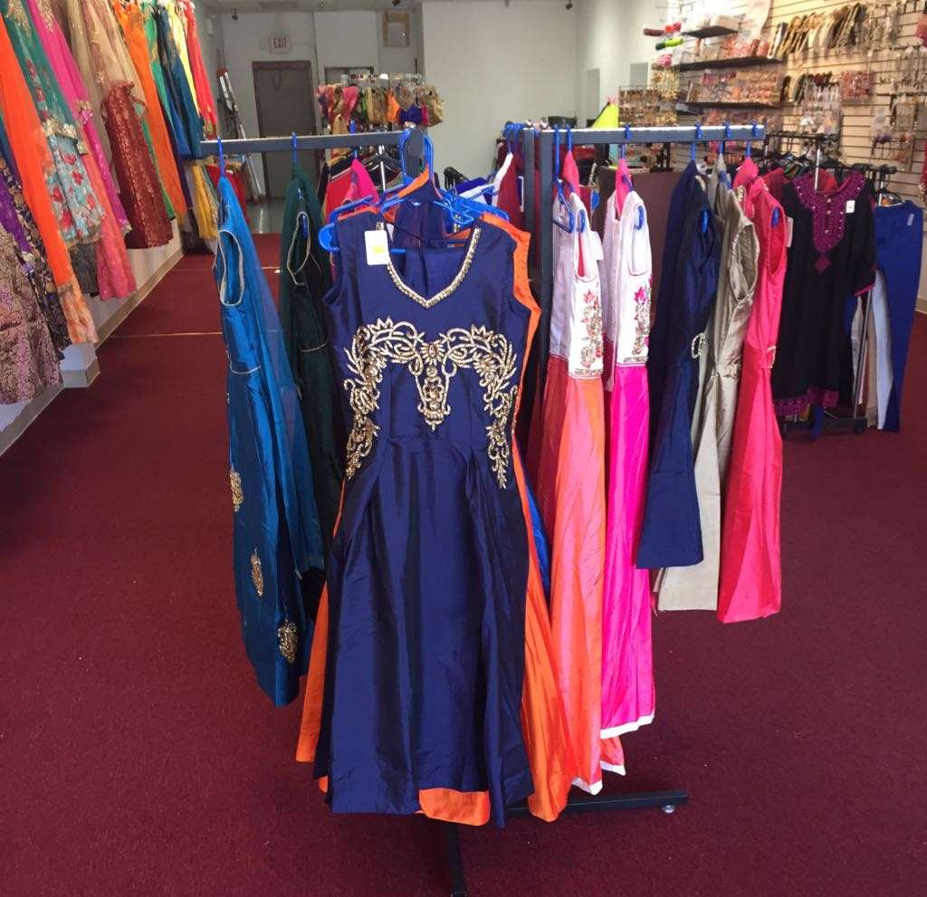 SAMAIRA INDIAN CLOTHING AND BRIDAL | 3650 Nazareth Pike unit 13, Bethlehem, PA 18020 | Phone: (610) 419-4331