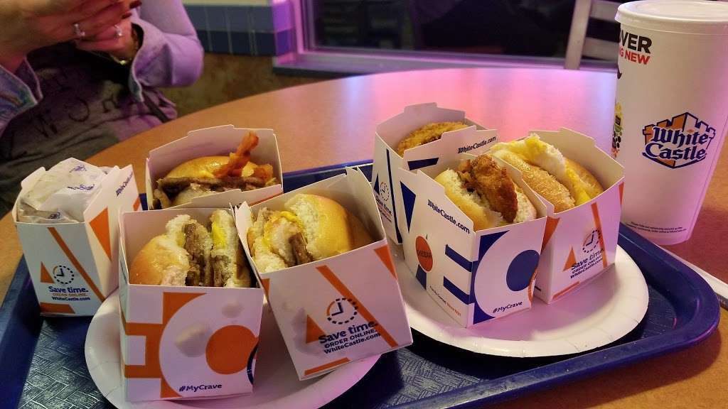 White Castle | 4750 W 63rd St, Chicago, IL 60629, USA | Phone: (773) 767-6765