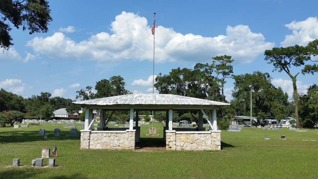 Belleview Cemetery | 6251 SE Robinson Rd, Belleview, FL 34420, USA