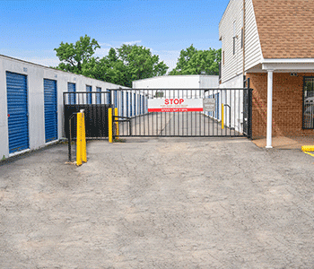 Store Space Self Storage | 7533 Sewells Point Rd, Norfolk, VA 23513, USA | Phone: (757) 600-0997