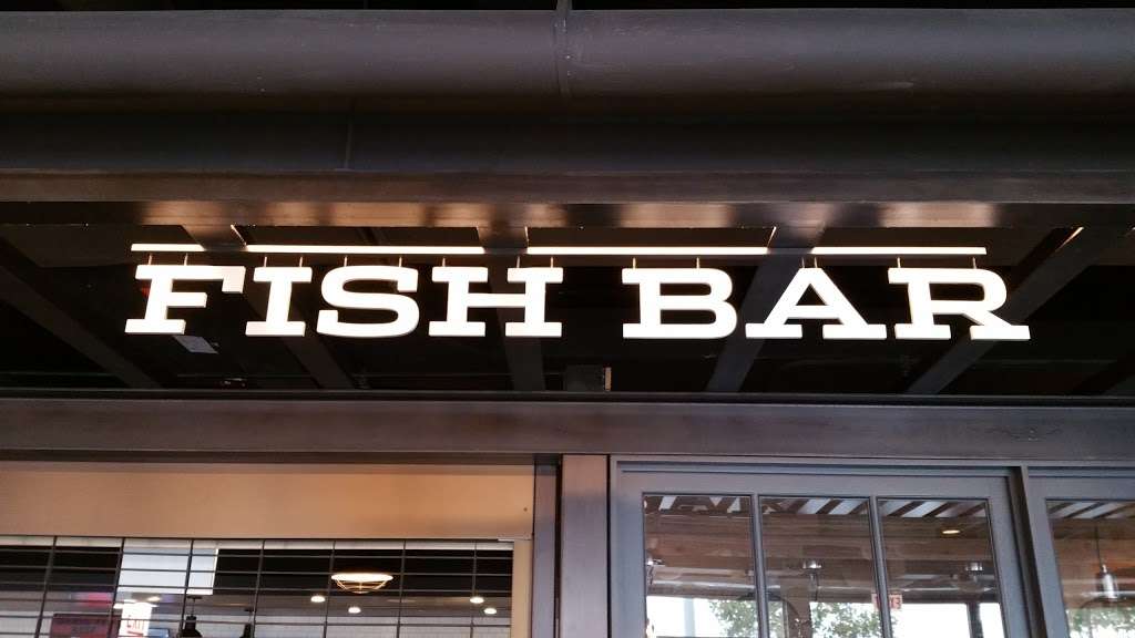 Fish Bar | 600 E Grand Ave, Chicago, IL 60611 | Phone: (312) 624-8017