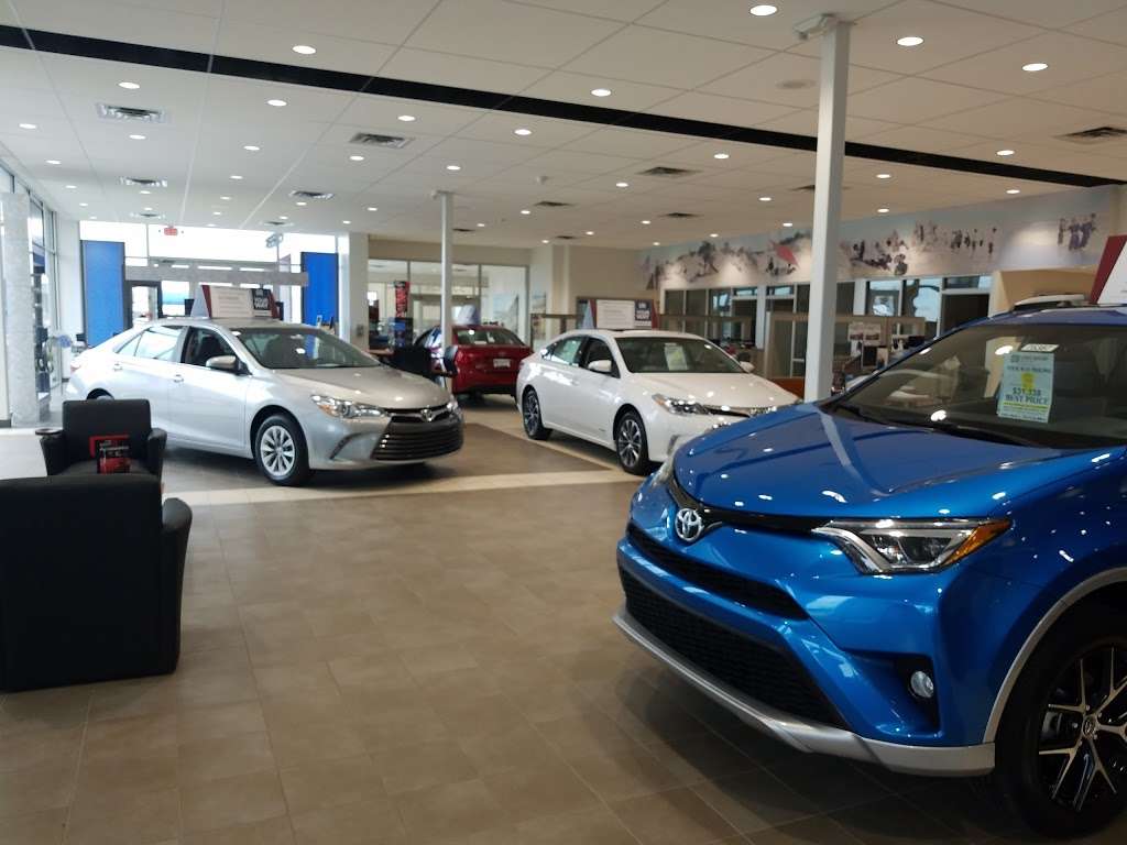 Lake Shore Toyota | 244 Melton Rd, Burns Harbor, IN 46304 | Phone: (219) 787-8600