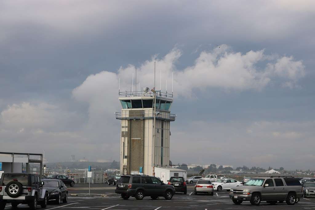 Buchanan Field Airport | 550 Sally Ride Dr, Concord, CA 94520, USA | Phone: (925) 681-4200