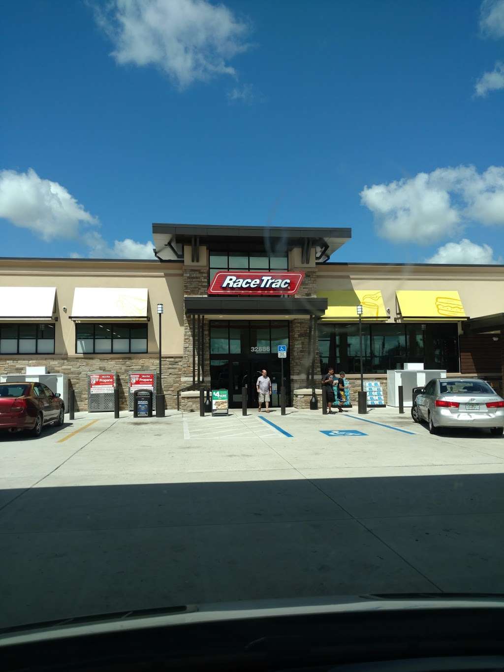 RaceTrac | 32886 US-27, Haines City, FL 33844, USA | Phone: (863) 419-0582