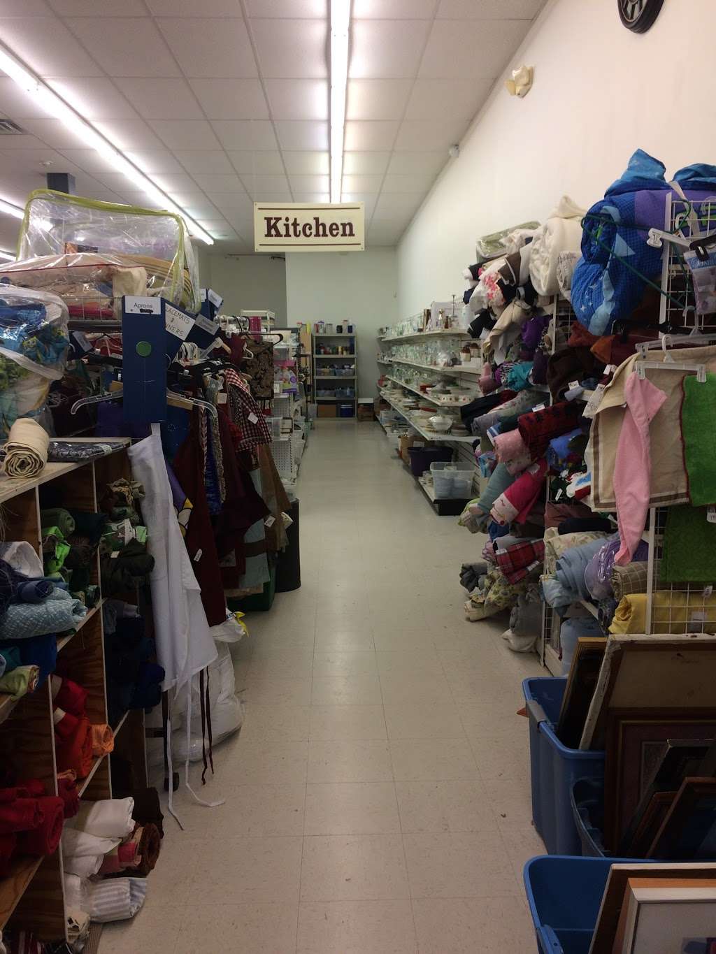 Liberty Ministries Thrift | 240 S West End Blvd, Quakertown, PA 18951 | Phone: (215) 529-1400