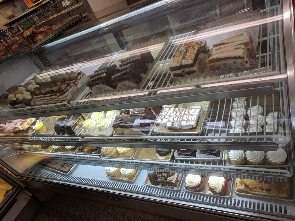 Swiss Pastry Shoppe | 1711 E 2nd St, Scotch Plains, NJ 07076, USA | Phone: (908) 322-4751