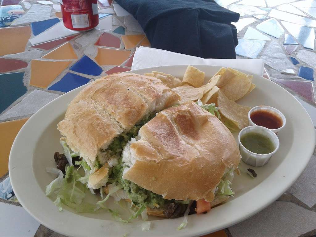 El Super Burrito Jr | 10241 Lower Azusa Rd, Temple City, CA 91780, USA | Phone: (626) 444-1334