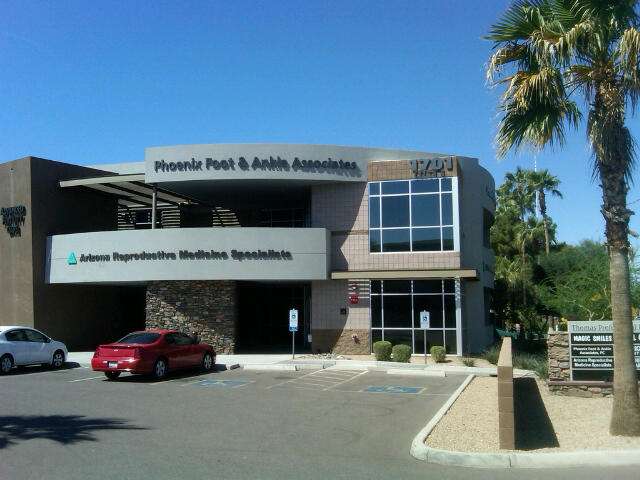 Phoenix Foot & Ankle Associates, PC | 1701 E Thomas Rd #201, Phoenix, AZ 85016, USA | Phone: (602) 251-3113