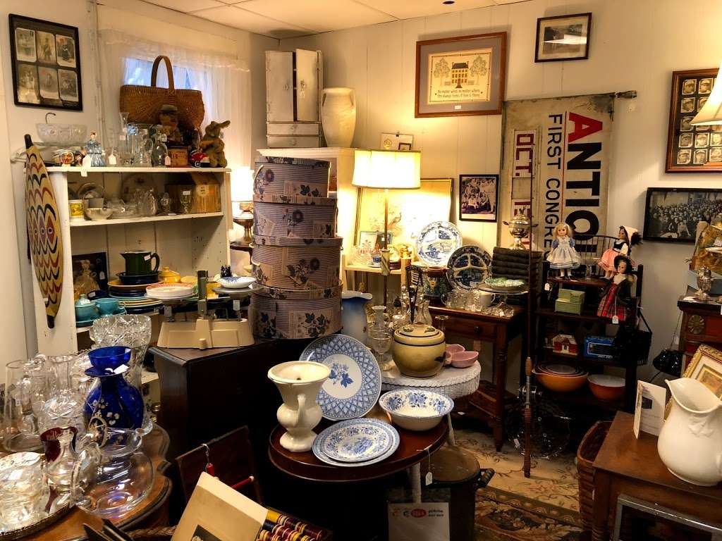 Time Machine Antiques | 229 Main Ave, Hawley, PA 18428, USA | Phone: (570) 481-1269