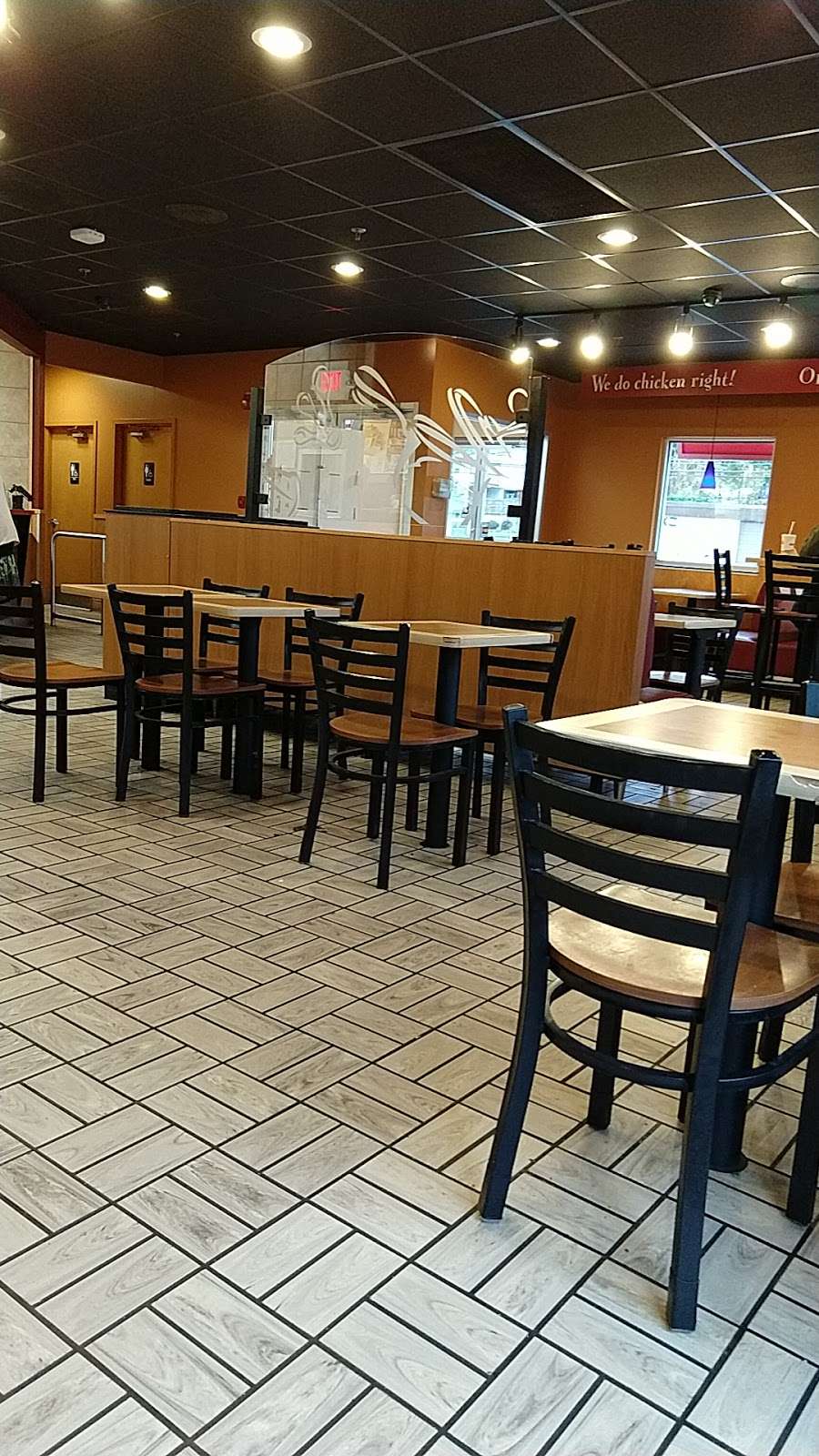 KFC | 130 NY-304, Pearl River, NY 10965, USA | Phone: (845) 920-1248