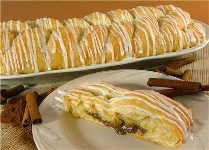 LaBraid Fundraising/ Butter Braid Pastries Dealer | 9404 W 2100 S, La Crosse, IN 46348, USA | Phone: (888) 245-9855