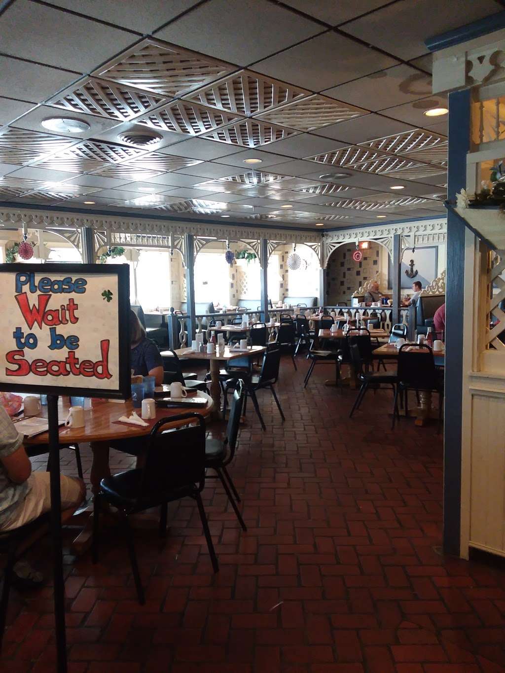 River Run Family Restaurant | 3616 Northwestern Ave, Racine, WI 53404 | Phone: (262) 633-4019