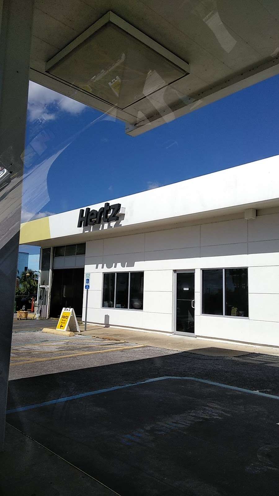 Hertz | 7471 W Irlo Bronson Memorial Hwy, Kissimmee, FL 34747, USA | Phone: (407) 396-2800