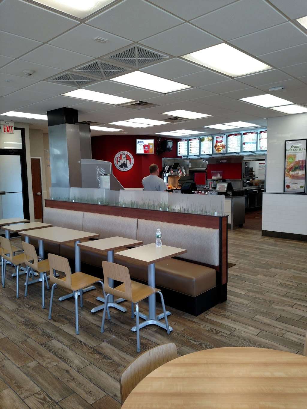 Wendys | 1900 Main St, Brockton, MA 02301, USA | Phone: (508) 586-2006