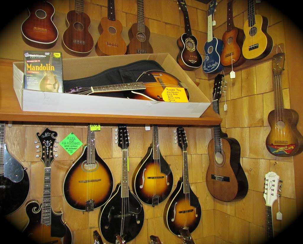 Bucks County Folk Music Shop | 40 S Sand Rd, New Britain, PA 18901, USA | Phone: (215) 345-0616