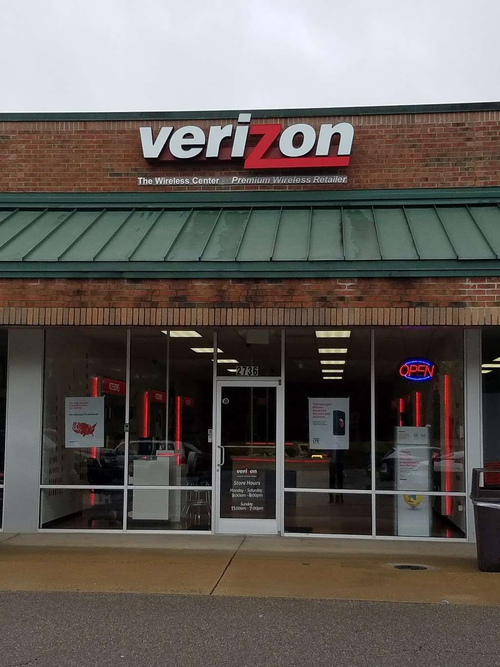 Verizon Authorized Retailer – Russell Cellular | 2736 Fairground Rd Space B, Goochland, VA 23063, USA | Phone: (804) 424-2040