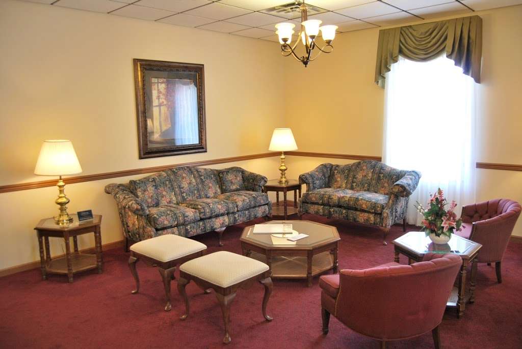 Geisen Funeral Home & Cremation Services | 624 N Main St, Hebron, IN 46341 | Phone: (219) 996-2821