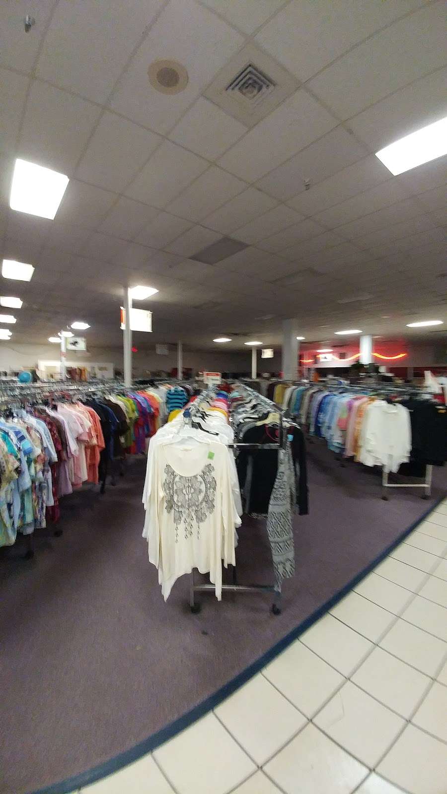 The Salvation Army Family Store & Donation Center | 3260 E Broadway St, Pearland, TX 77581, USA | Phone: (281) 412-0141