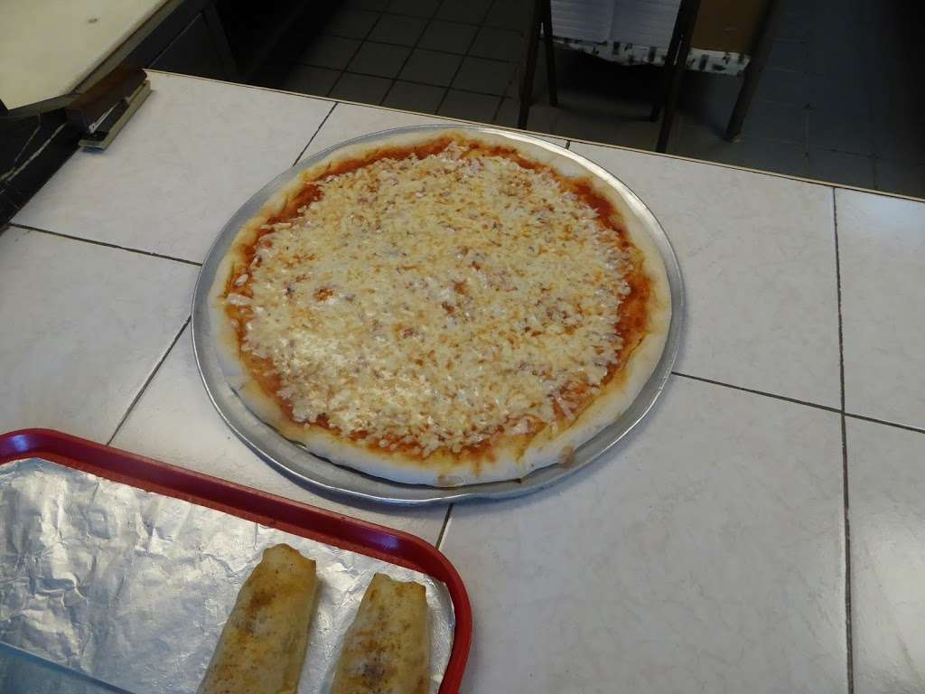 Palumbo Pizza | 4795 W Market St, York, PA 17408, USA | Phone: (717) 792-5889