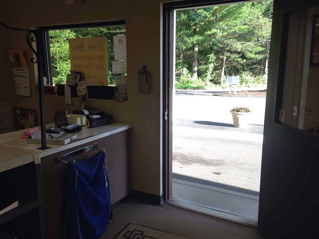 Colonial Cleaners of Monroe in 2279, 380 Monroe Turnpike H, Monroe