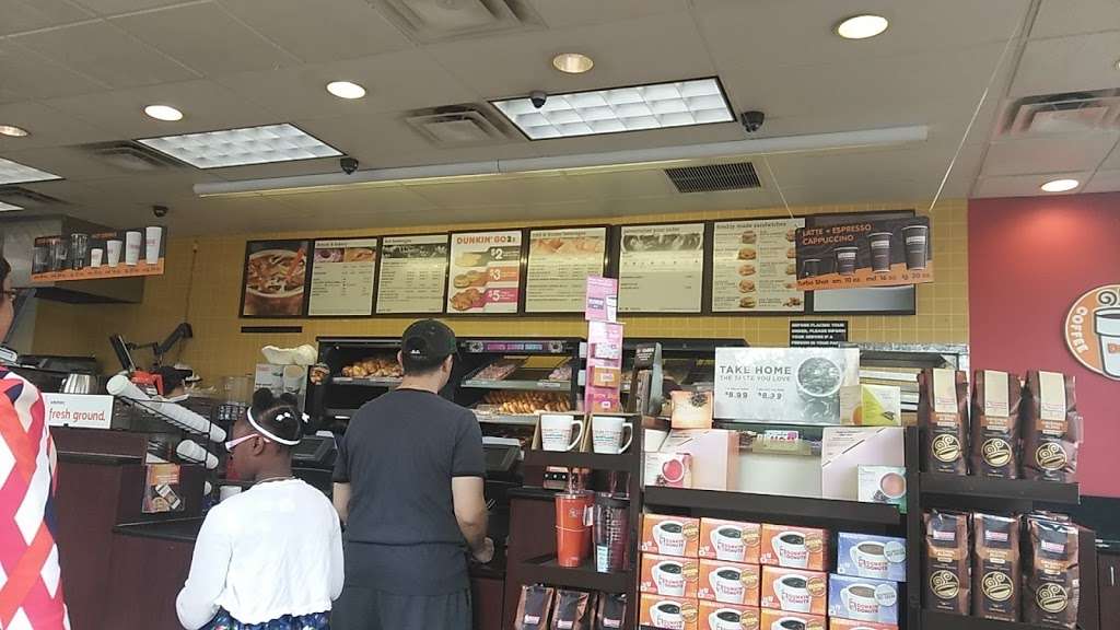 Dunkin Donuts | 13424 New Hampshire Ave, Silver Spring, MD 20904, USA | Phone: (301) 879-6848