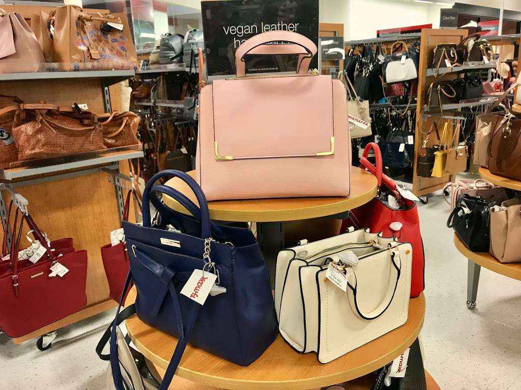 T.J. Maxx | 1201 Broadway, Saugus, MA 01906, USA | Phone: (781) 233-5201