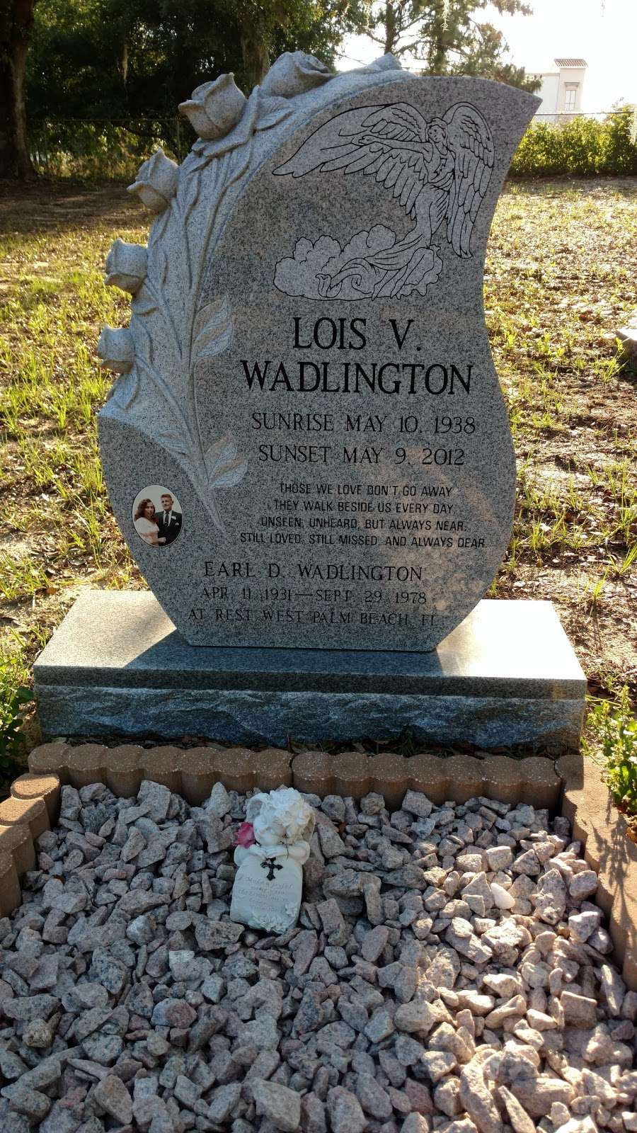 Lady Lake Cemetery | 400 W McClendon St, Lady Lake, FL 32159, USA