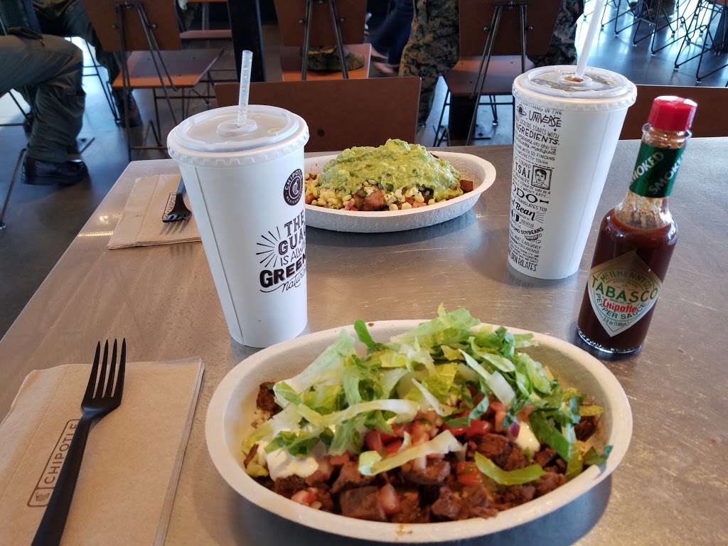 Chipotle Mexican Grill | 2750 Bauer Rd, San Diego, CA 92145, USA | Phone: (858) 689-0001