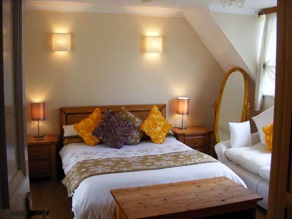 Grange View Bed & Breakfast Hertford Herts SG14 2LR | 51 Birch Green, Hertford SG14 2LR, UK | Phone: 01992 586189