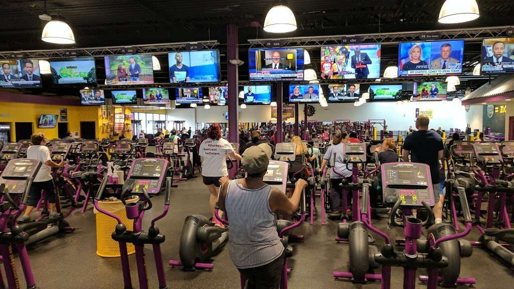 Planet Fitness | 200 Glen Cove Rd, Carle Place, NY 11514, USA | Phone: (516) 741-4320