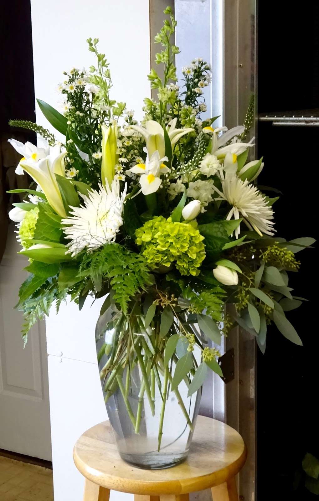 Montgomery Florist | 1042, 2 Union St, Montgomery, NY 12549, USA | Phone: (845) 457-3880