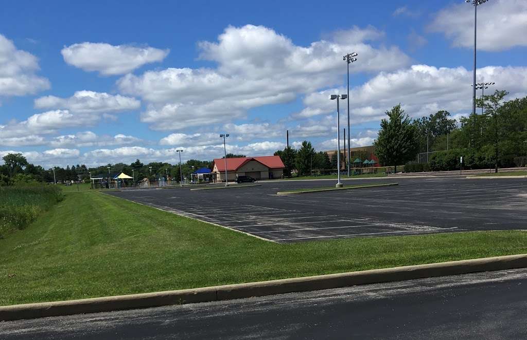 Spray n Play - CLOSED FOR THE SEASON | 951 McHenry Rd, Buffalo Grove, IL 60089, USA | Phone: (847) 793-0570