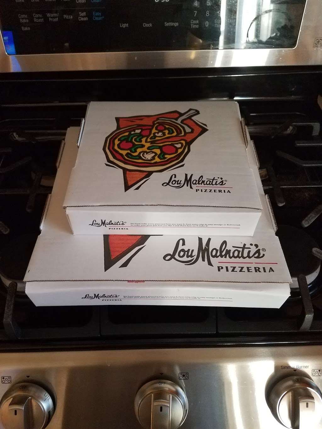 Lou Malnatis Pizzeria | 1720 N Orchard Rd #110, Aurora, IL 60506, USA | Phone: (630) 581-8550