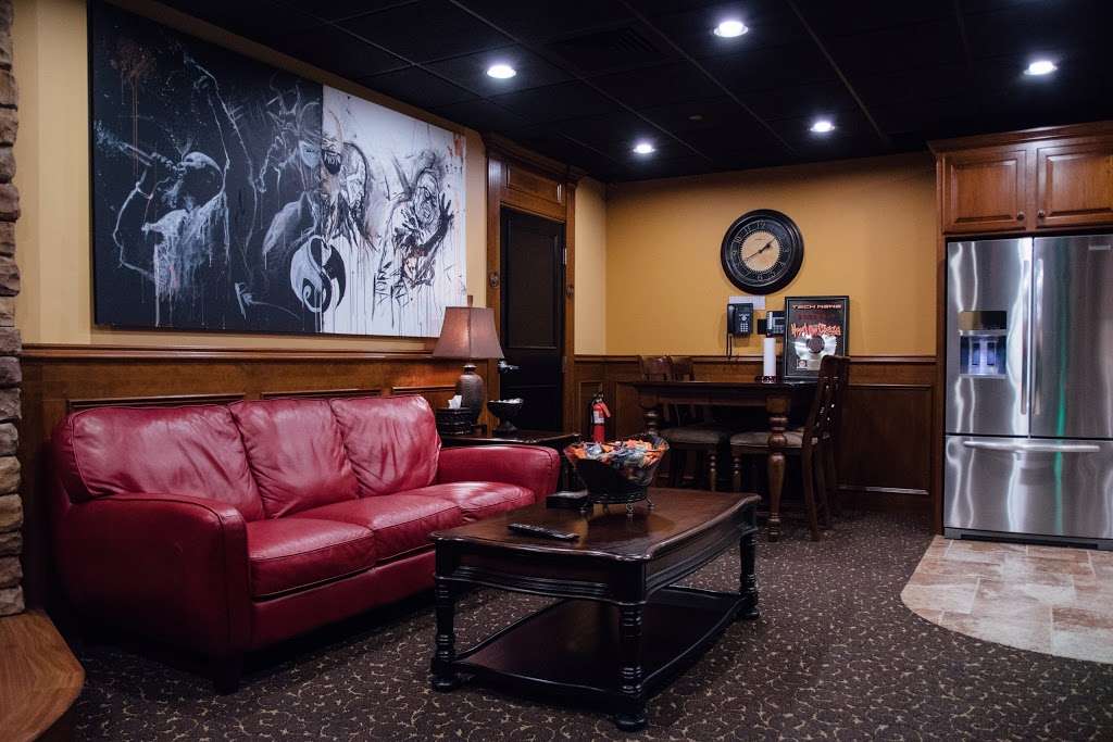 Strange Land Recording Studios | 201 NW Victoria Dr, Lees Summit, MO 64086 | Phone: (816) 434-7022