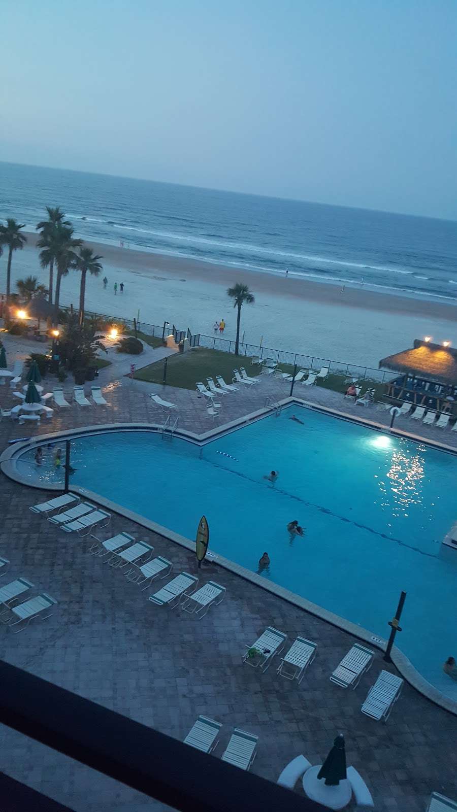 Vacation-Daytona @Hawaiian Inn Resort | 2301 S Atlantic Ave, Daytona Beach Shores, FL 32118, USA | Phone: (630) 927-6669