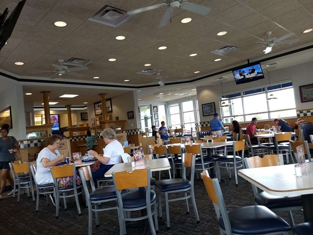 Culvers | 1925 Prairie Crossing, Kansas City, KS 66111, USA | Phone: (913) 400-7300