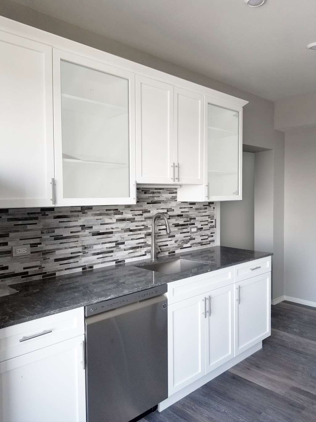 Park Heights By The Lake Apartments | 2231 E 67th St, Chicago, IL 60649, USA | Phone: (773) 363-6563