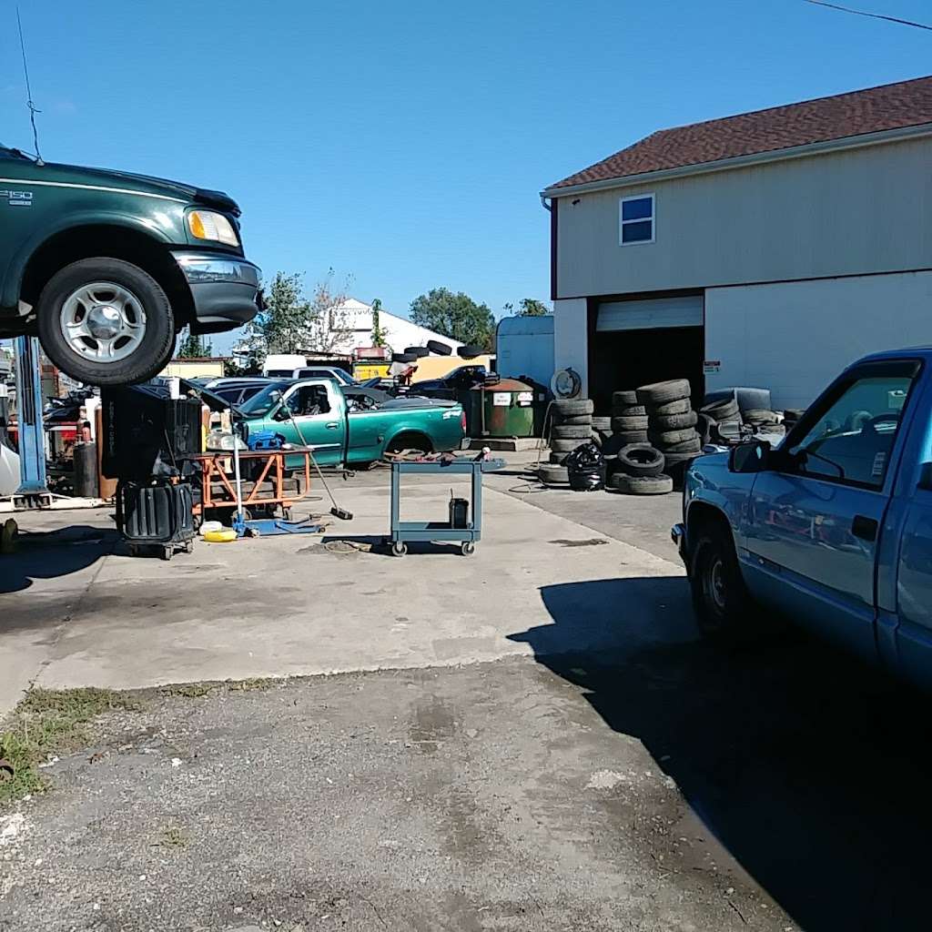 Normans New & Used Auto Parts | 1301 S Philadelphia Blvd, Aberdeen, MD 21001, USA | Phone: (410) 272-8222