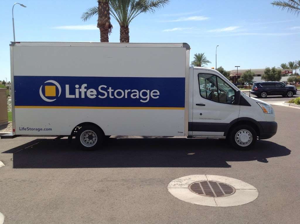 Life Storage | 2015 S Arizona Ave, Chandler, AZ 85286, USA | Phone: (480) 588-0550