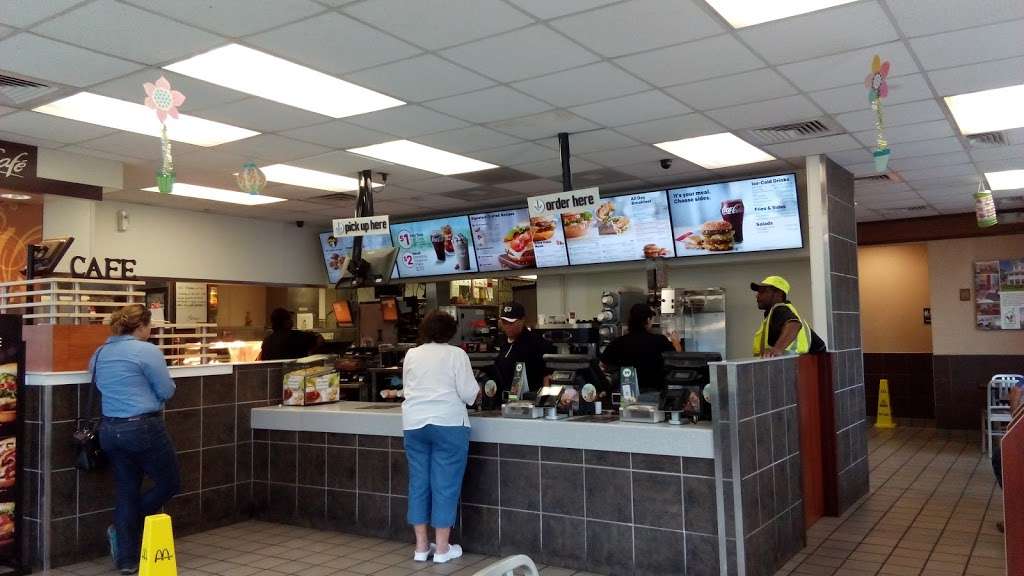 McDonalds | 4305 W Main St, Mims, FL 32754 | Phone: (321) 264-9004