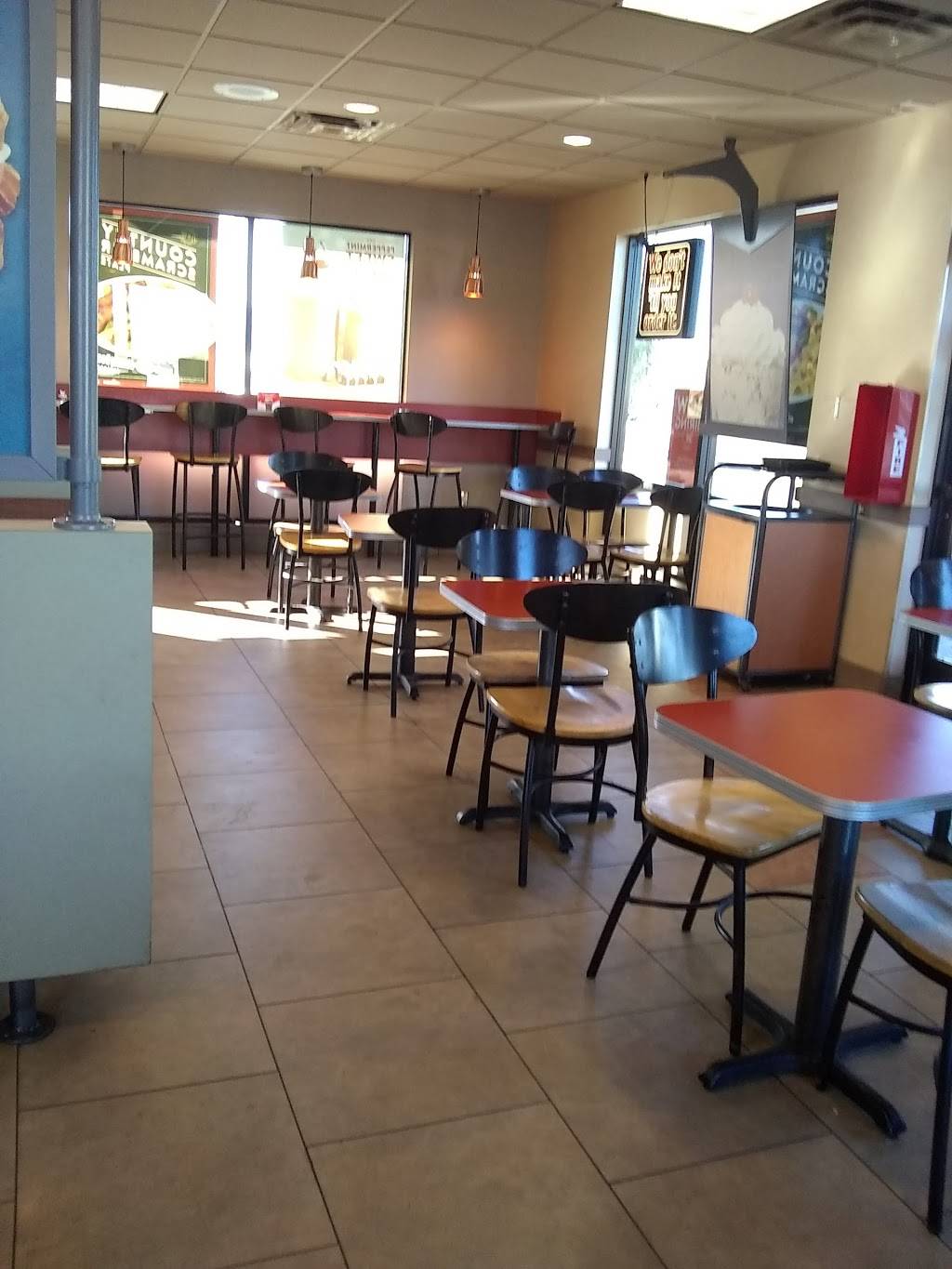 Jack in the Box | 305 W Grant Rd, Tucson, AZ 85705, USA | Phone: (520) 629-0401