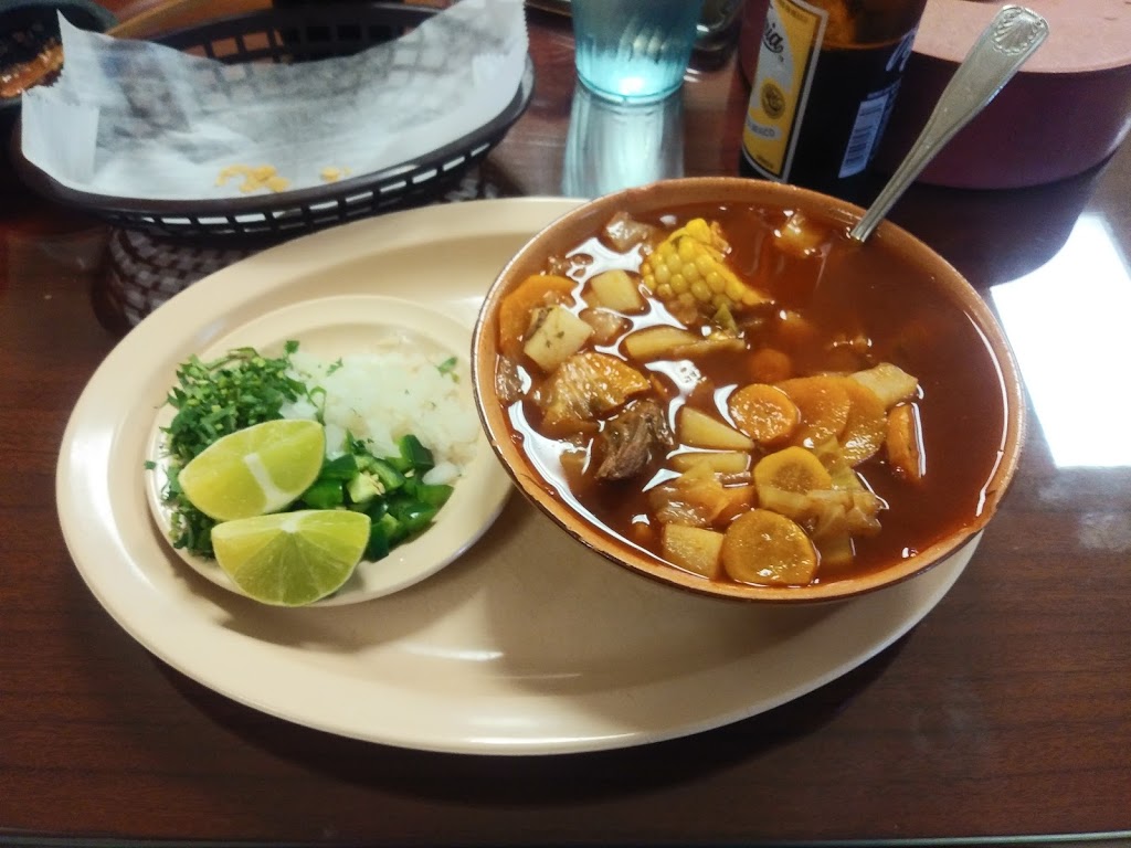 Los Molcajetes Restaurant | 27879 S Dixie Hwy #8129, Homestead, FL 33032, USA | Phone: (305) 247-0757