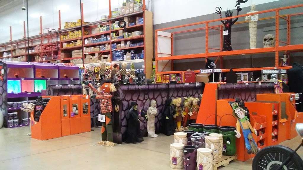 The Home Depot | 100 Barrington Rd, Schaumburg, IL 60194, USA | Phone: (847) 798-8700