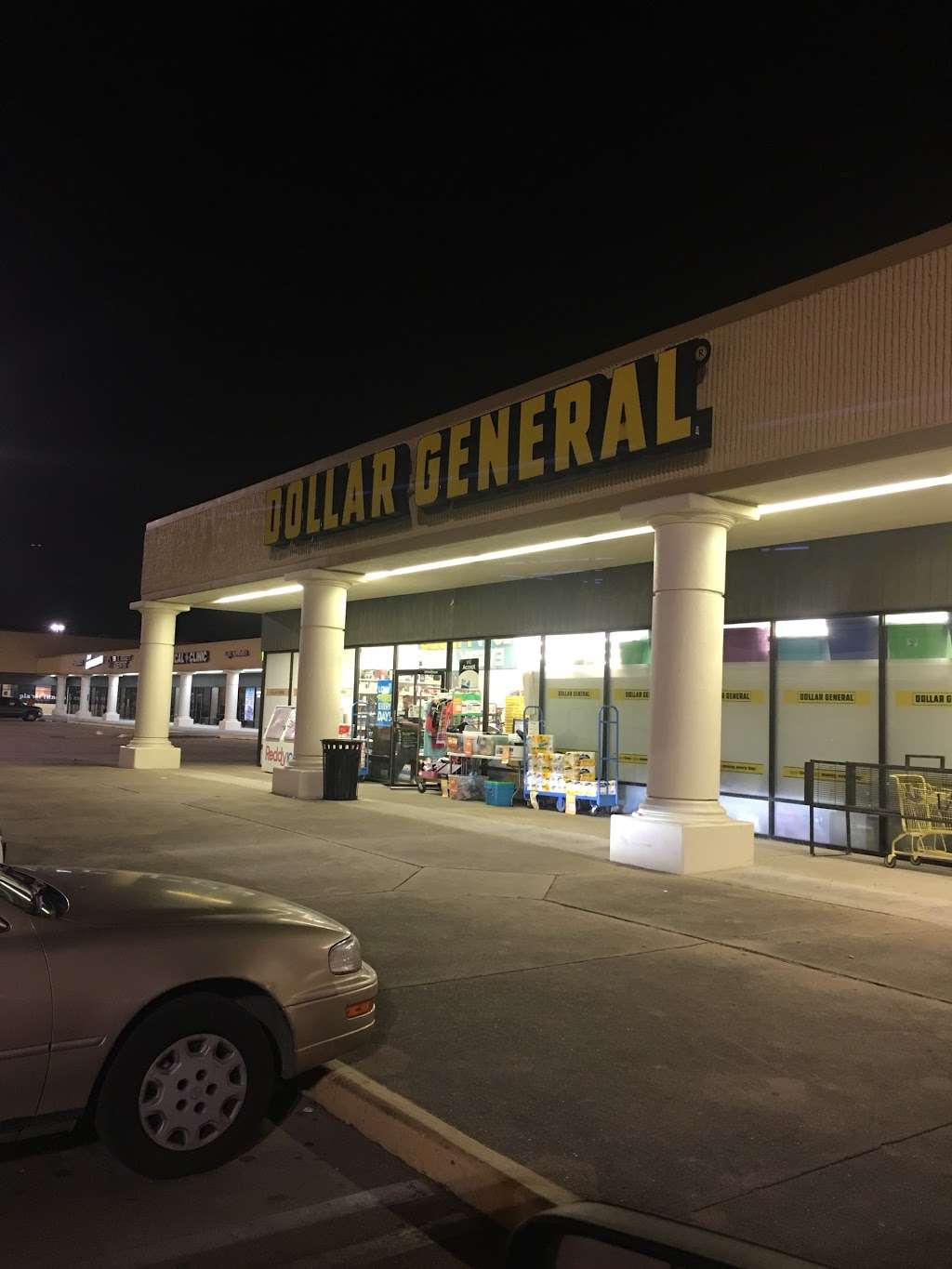 Dollar General | 5101 Avenue H, Rosenberg, TX 77471, USA | Phone: (281) 232-4856